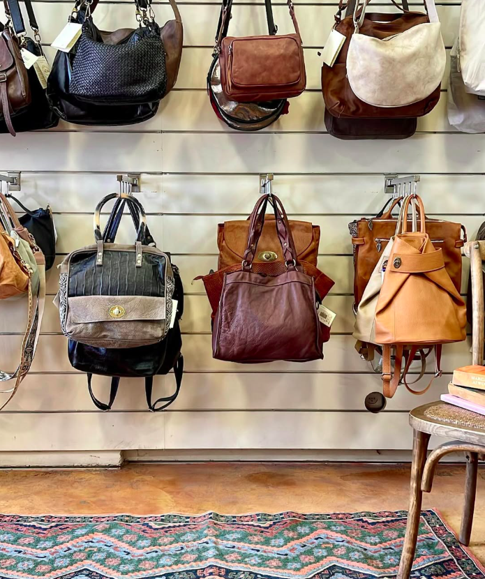 תיקי עור - Leather Bags